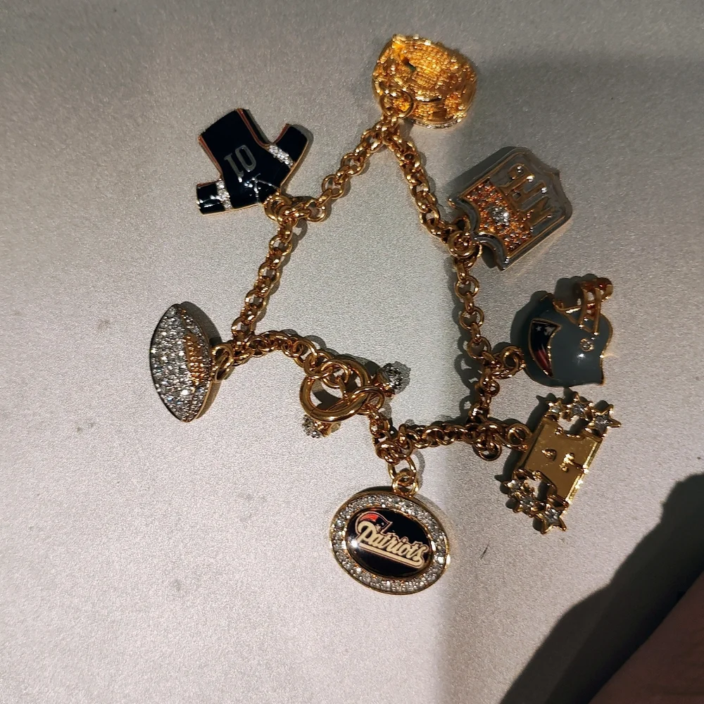 Bracelet - Picture 3 of 3